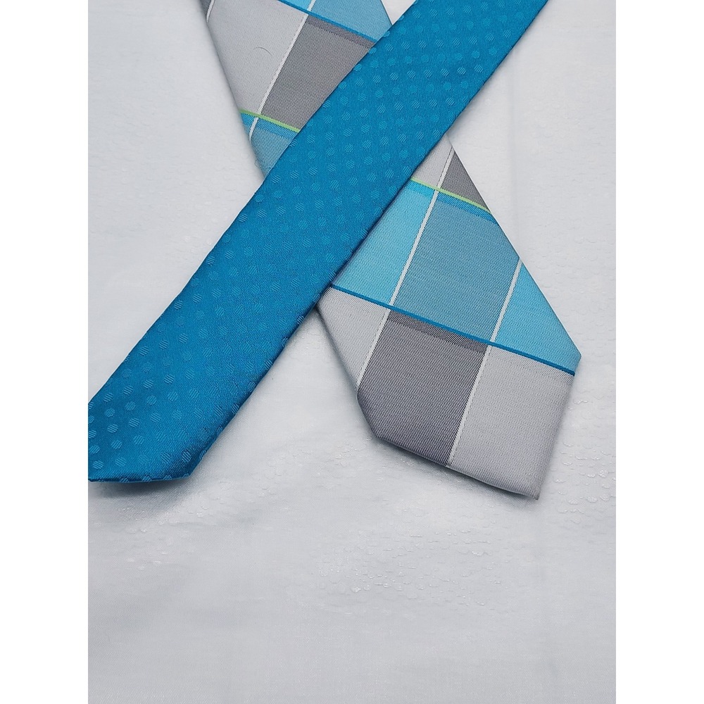 Perry Ellis Portfolio Mens Silk Tie Blue Grey Plaid Geometric Necktie